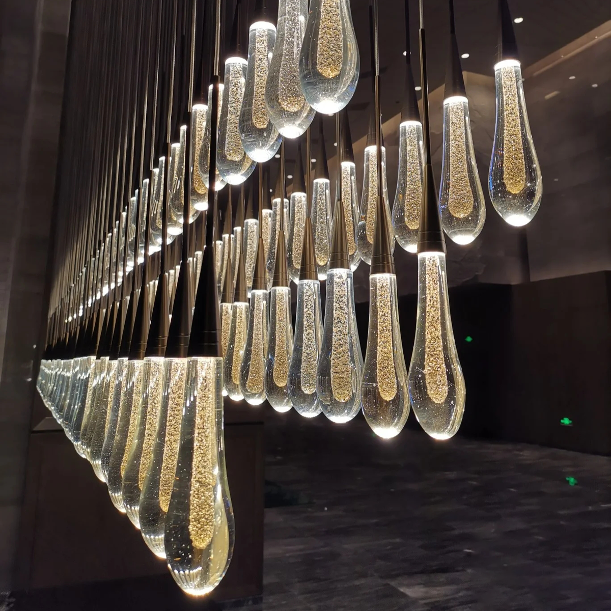 Rillfall Linear Chandelier 37"50"70"87"120"