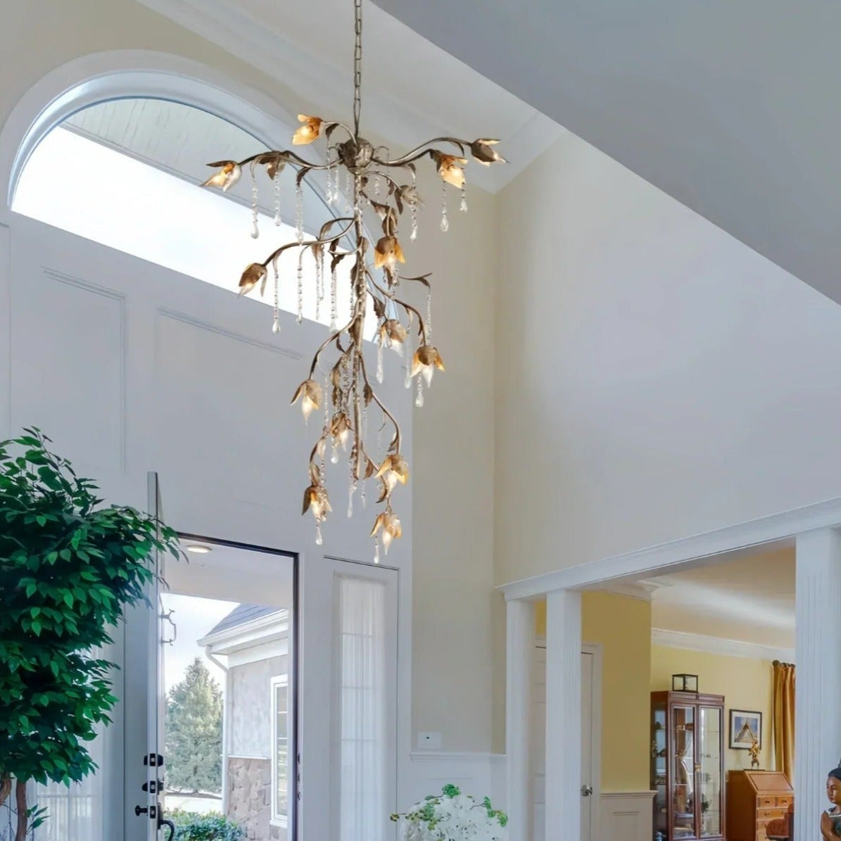Vinetress Cascade Chandelier