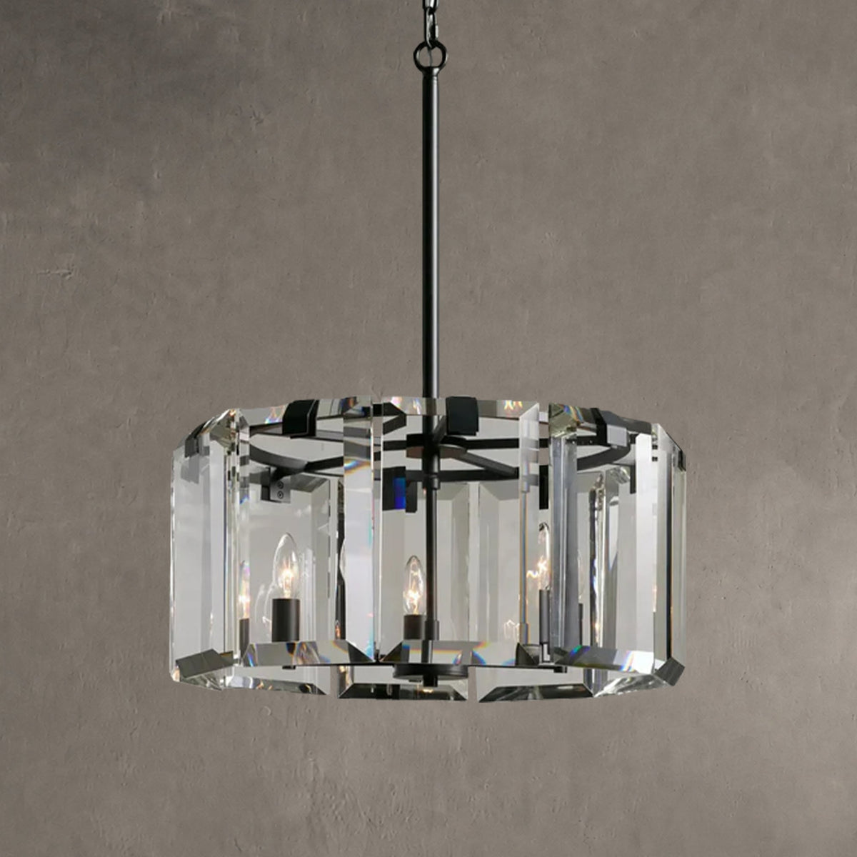 Gleamframe Round Chandelier
