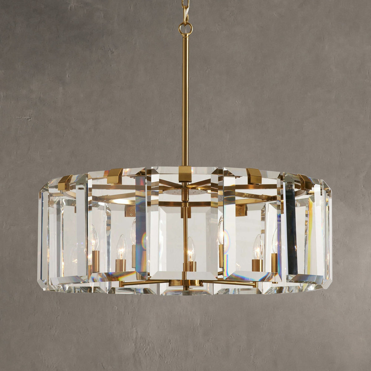 Gleamframe Round Chandelier