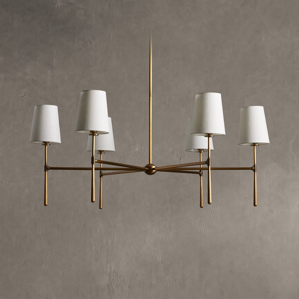 Tapercrest Round Chandelier 4 Light / 6 Light