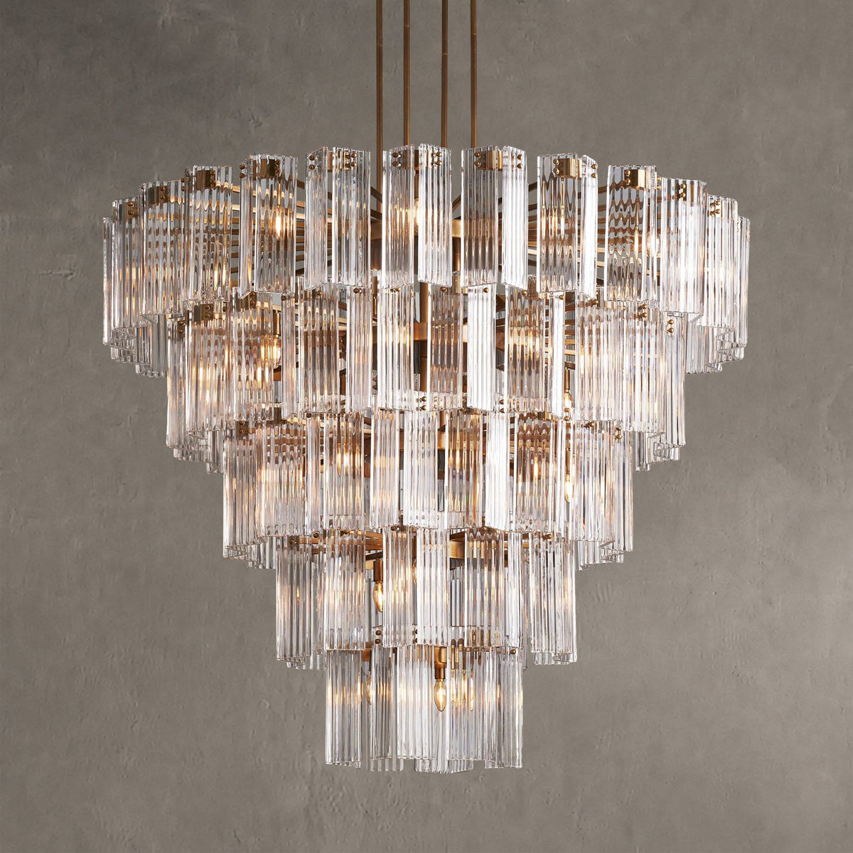Reedarc Round Chandelier