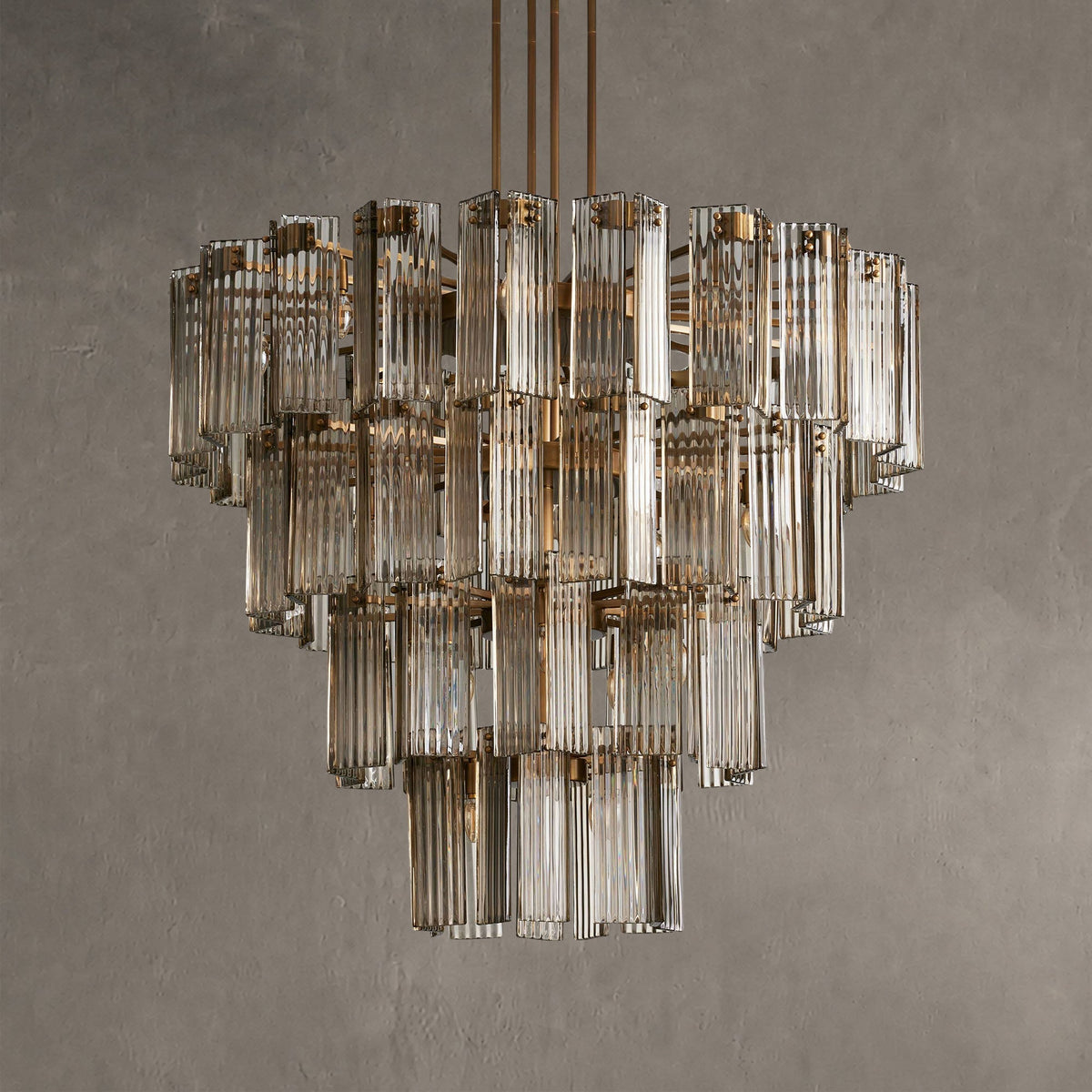 Reedarc Round Chandelier