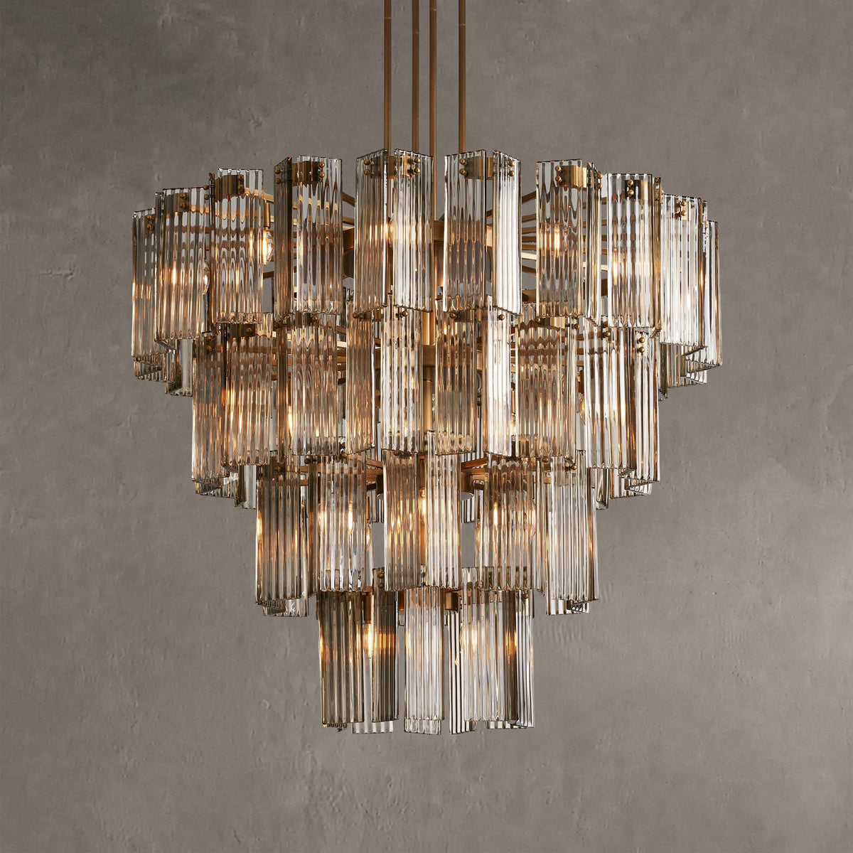 Reedarc Round Chandelier