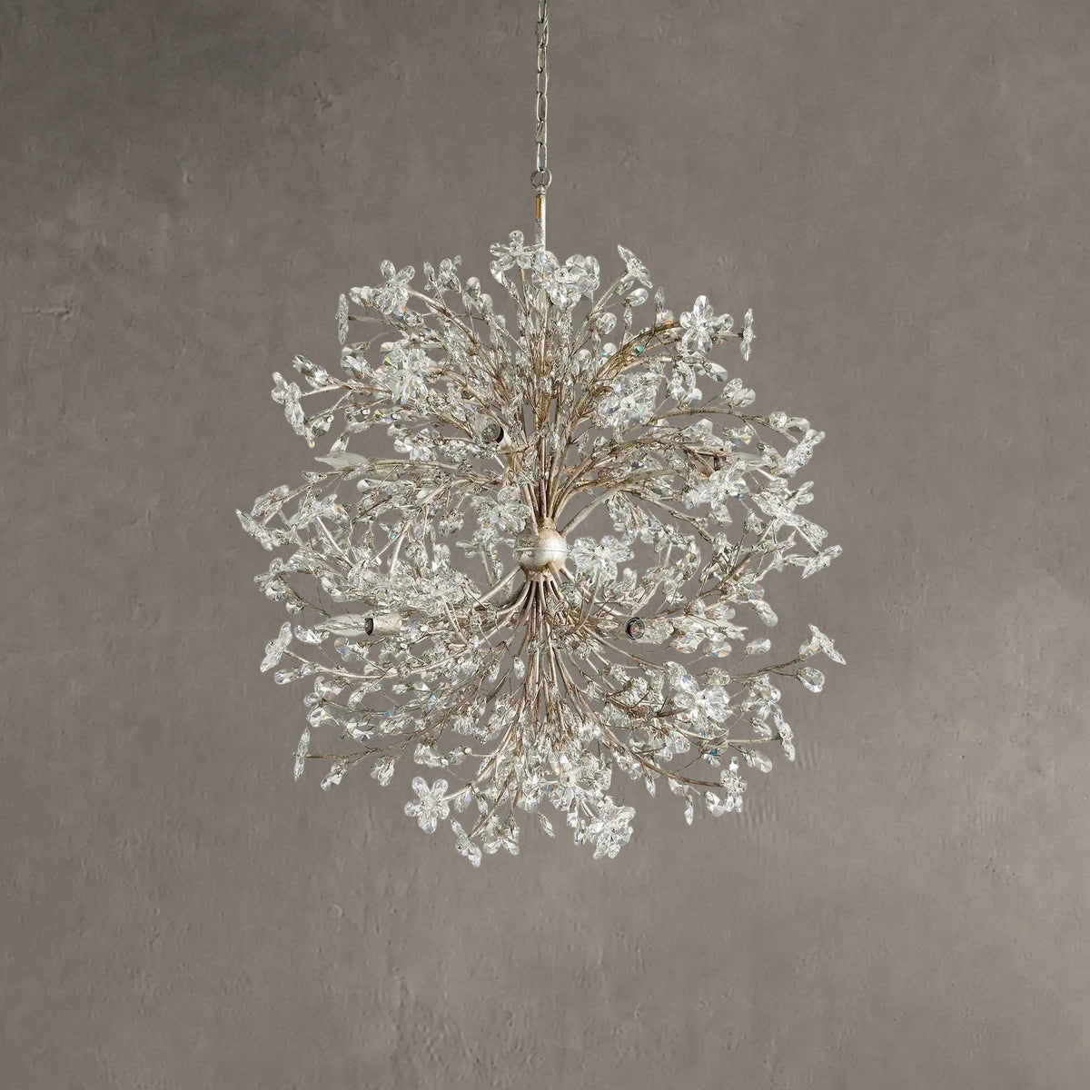 Bloomtress 8-Light Round Chandelier