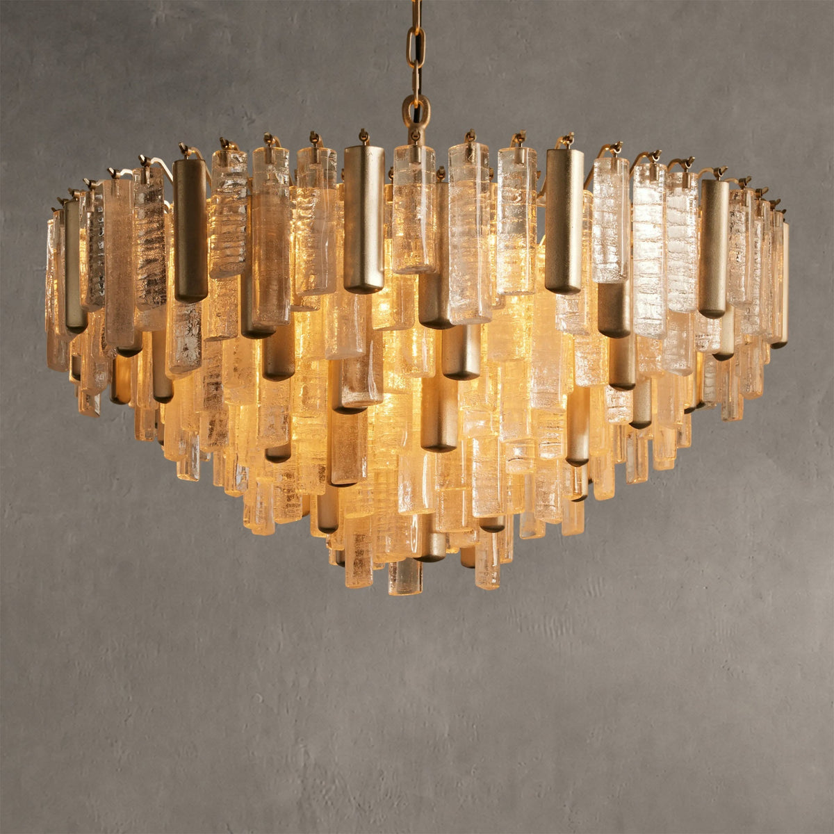 Castbloom Round Chandelier