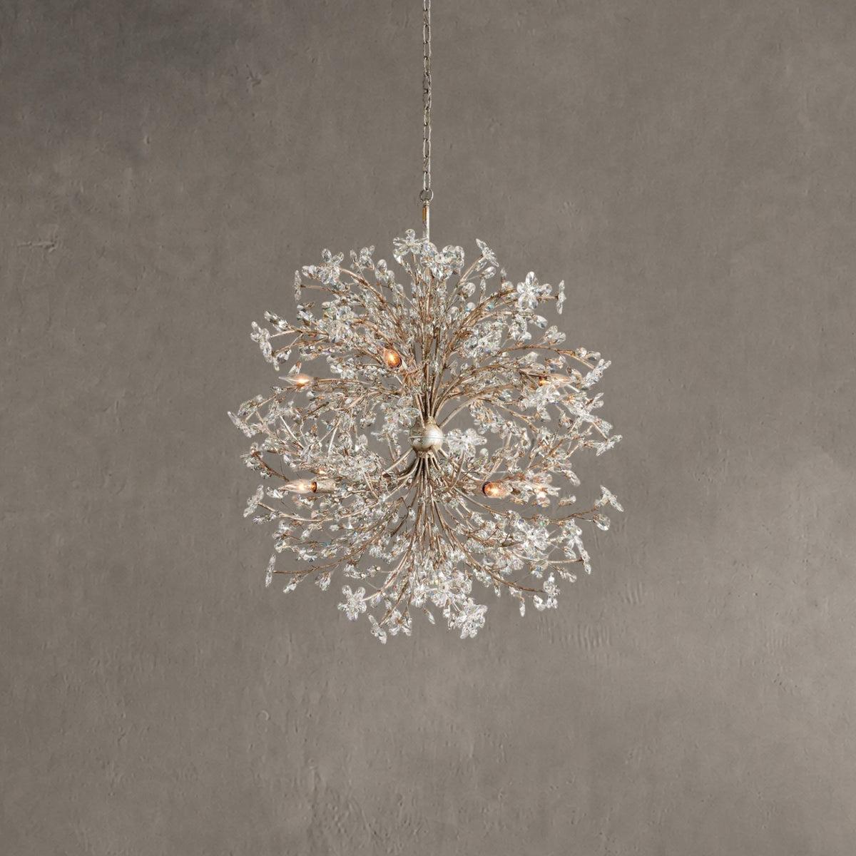 Bloomtress 8-Light Round Chandelier
