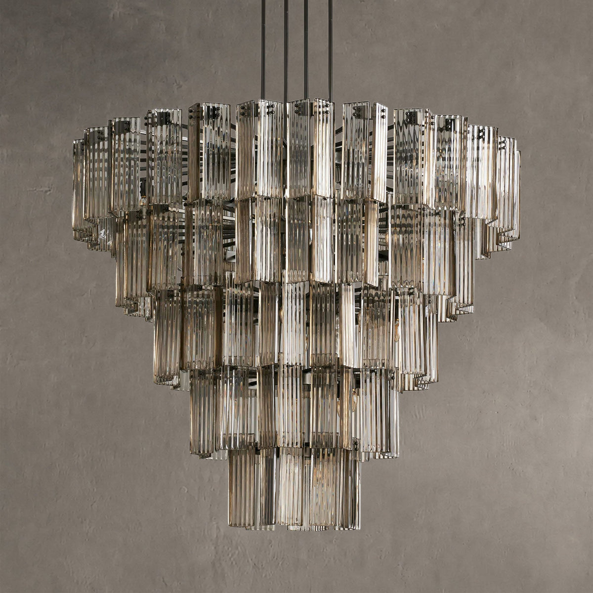 Reedarc Round Chandelier