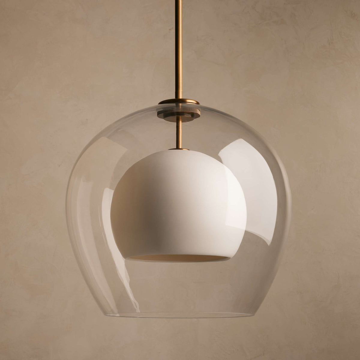 Veilnest Pendant
