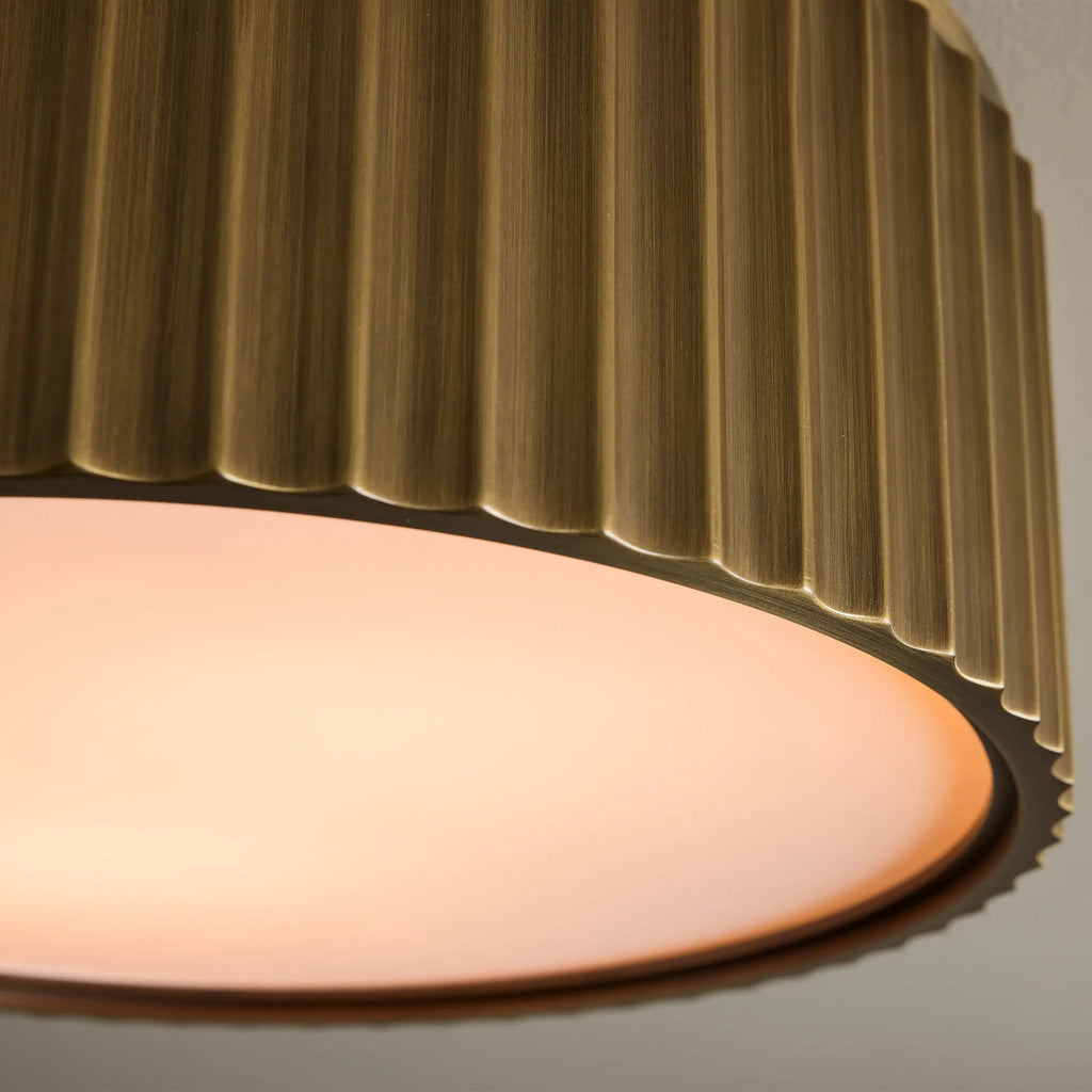 Flutecap Flush Mount
