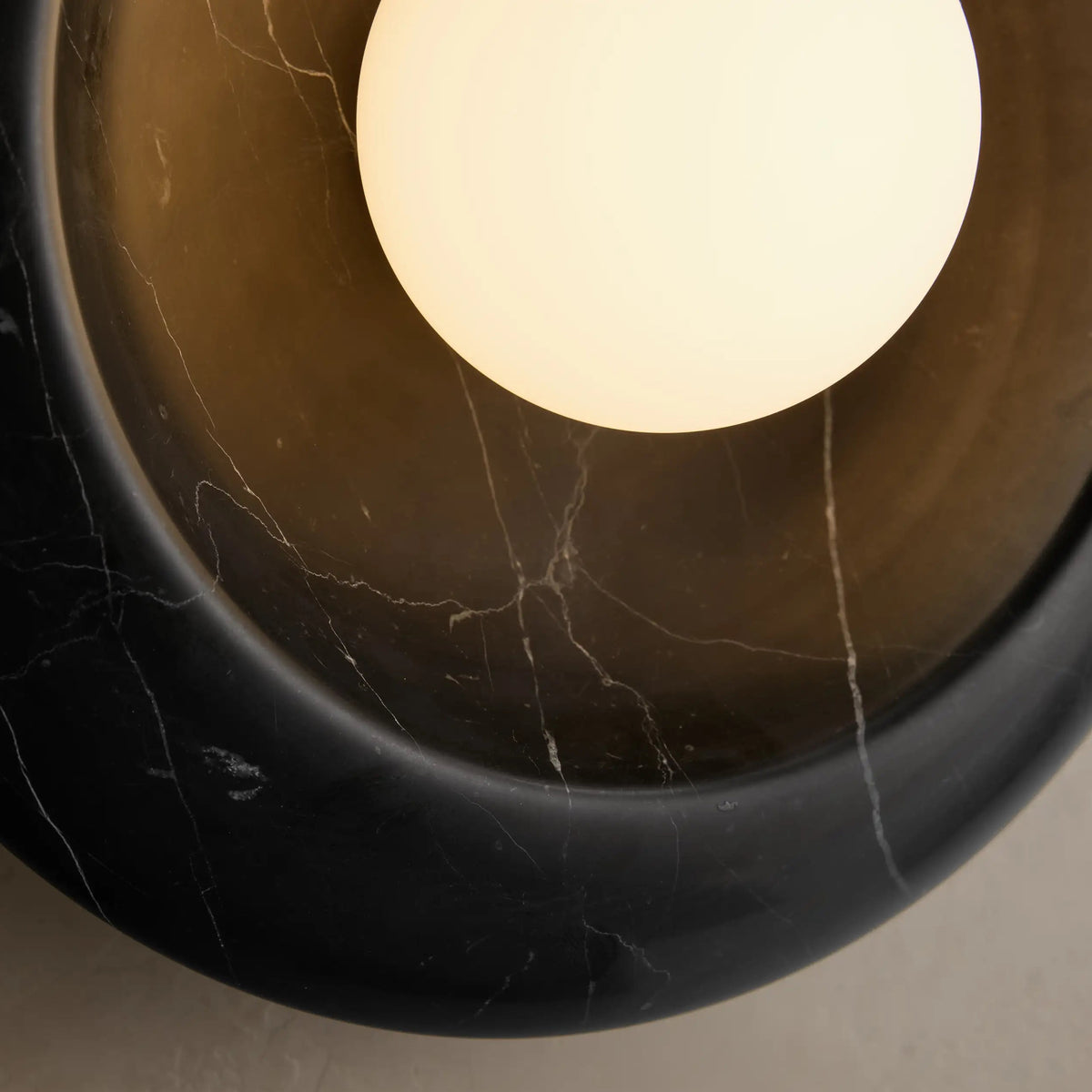 Curvenest Sconce