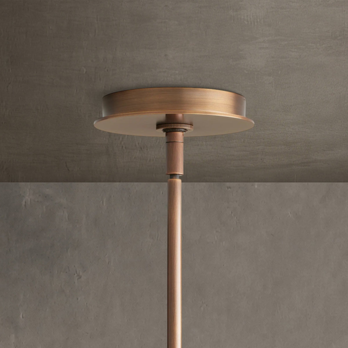 Shadecove Round Chandelier