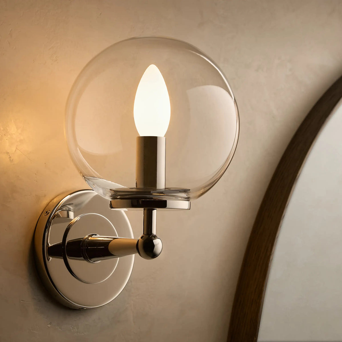 Orbturn Sconce