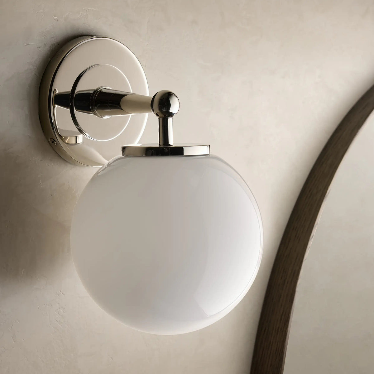 Orbturn Sconce