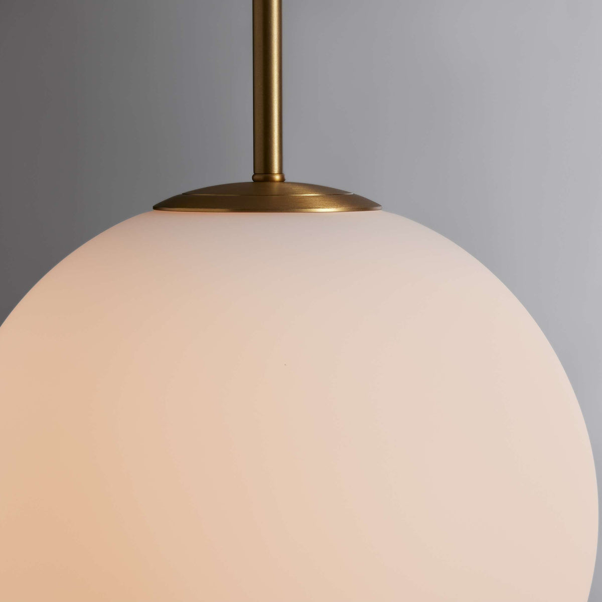 Dewborne Pendant