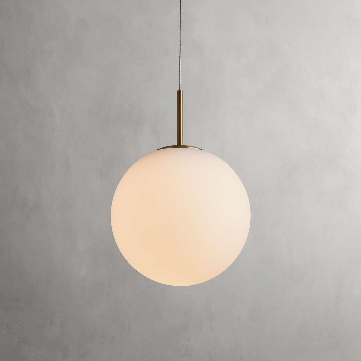 Dewborne Pendant