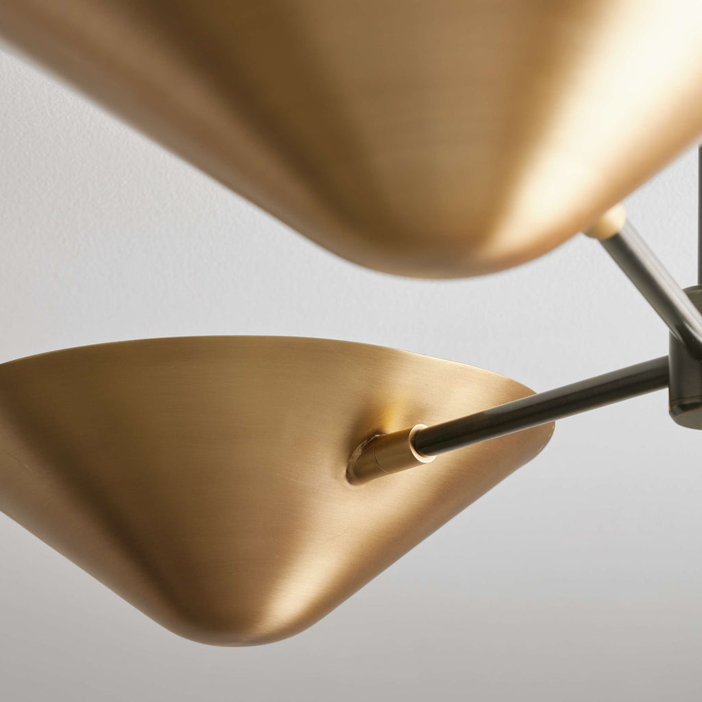 Pivotray Flushmount
