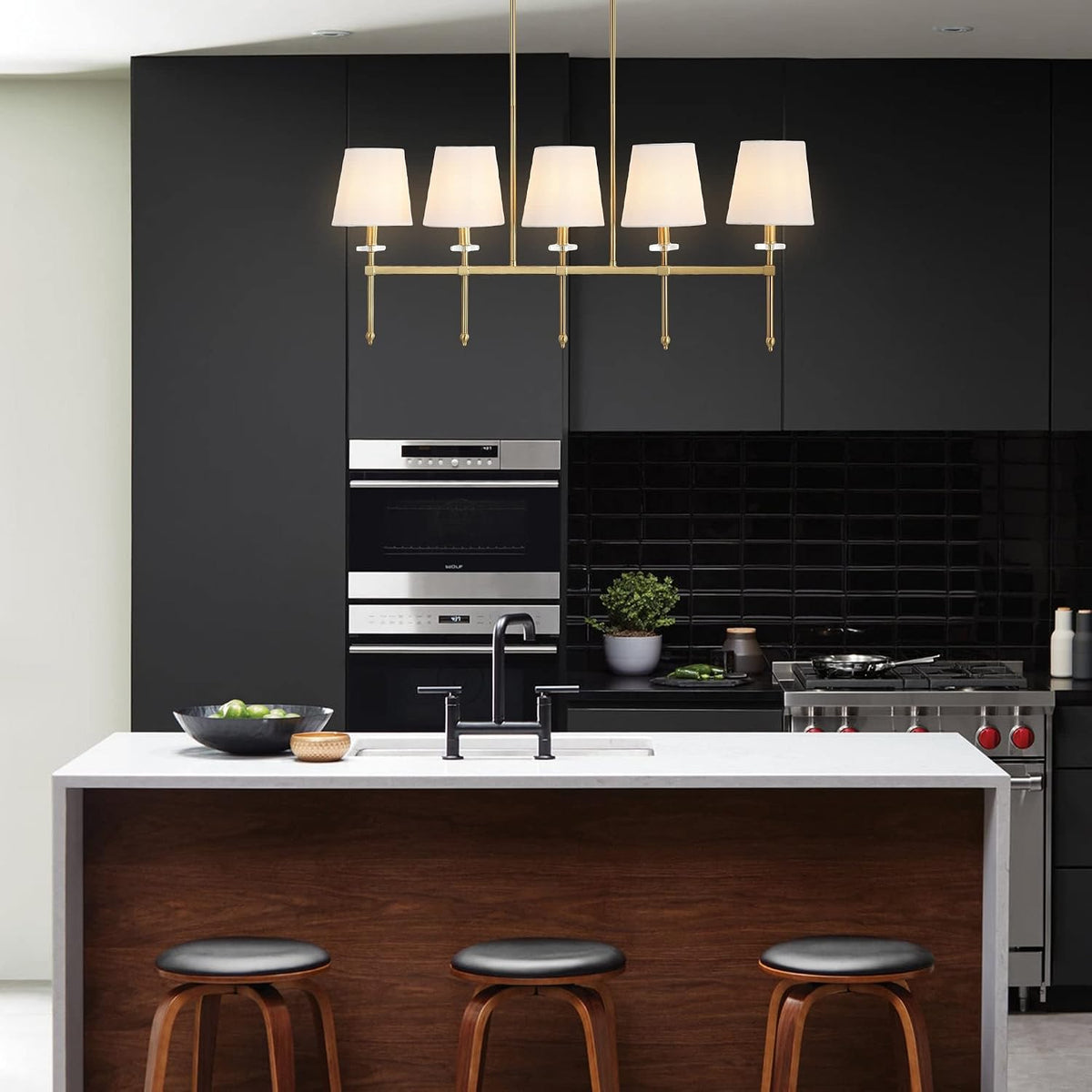 Tapercrest Linear Chandelier 5 Light / 6 Light