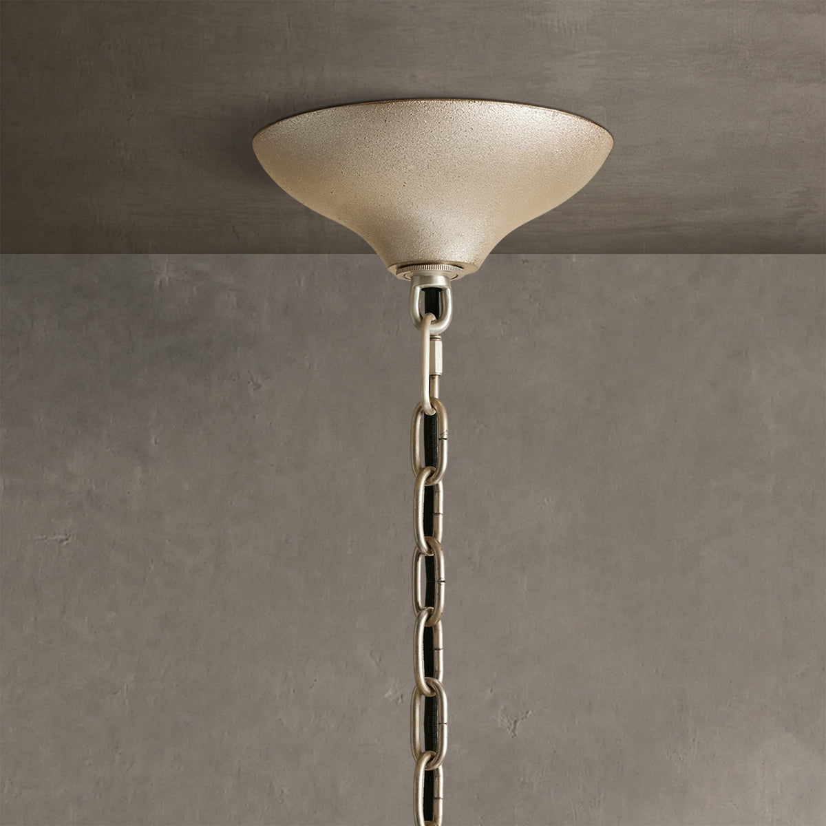 Castbloom Round Chandelier