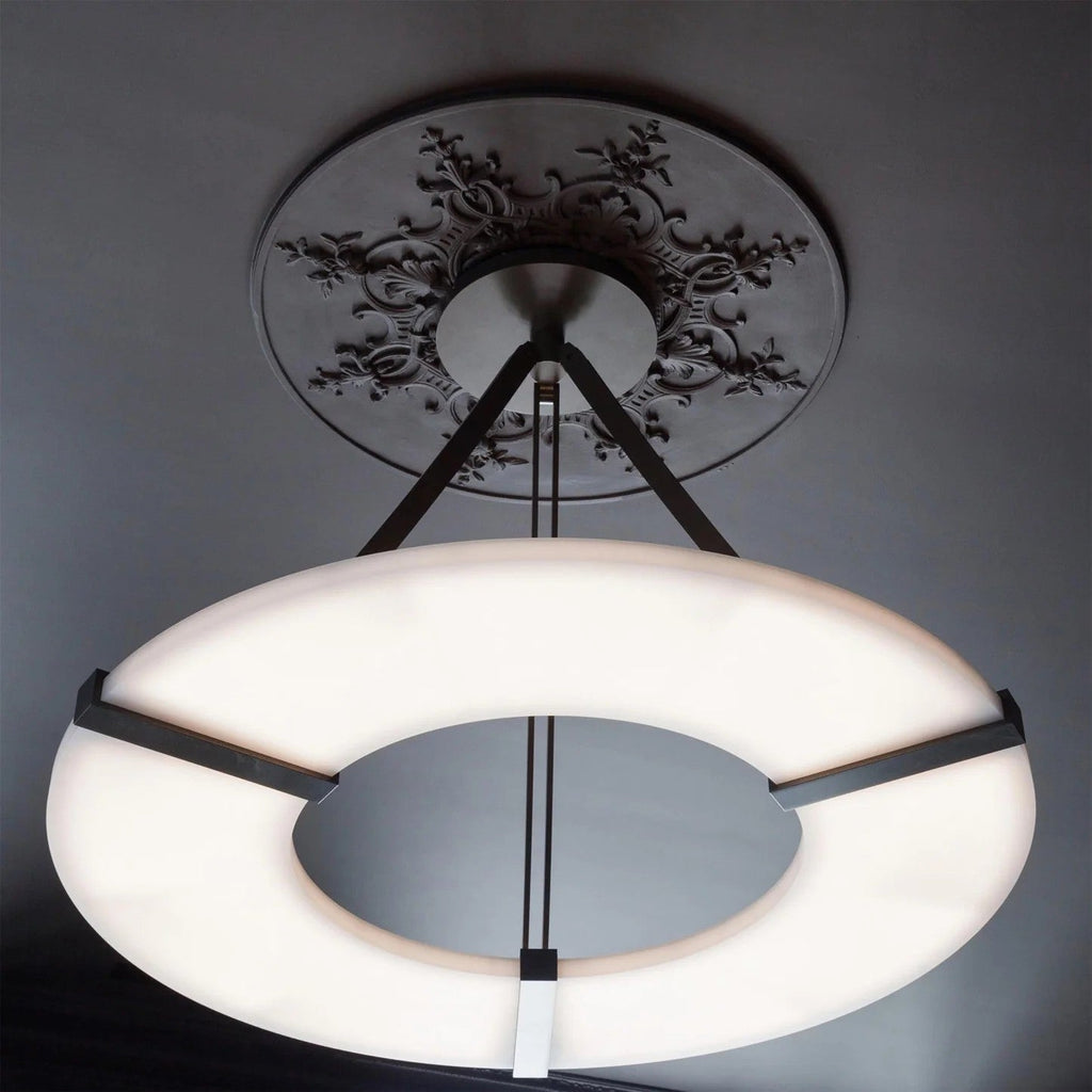 Halo Alabaster Pendant Light – Black & White LED Chandelier