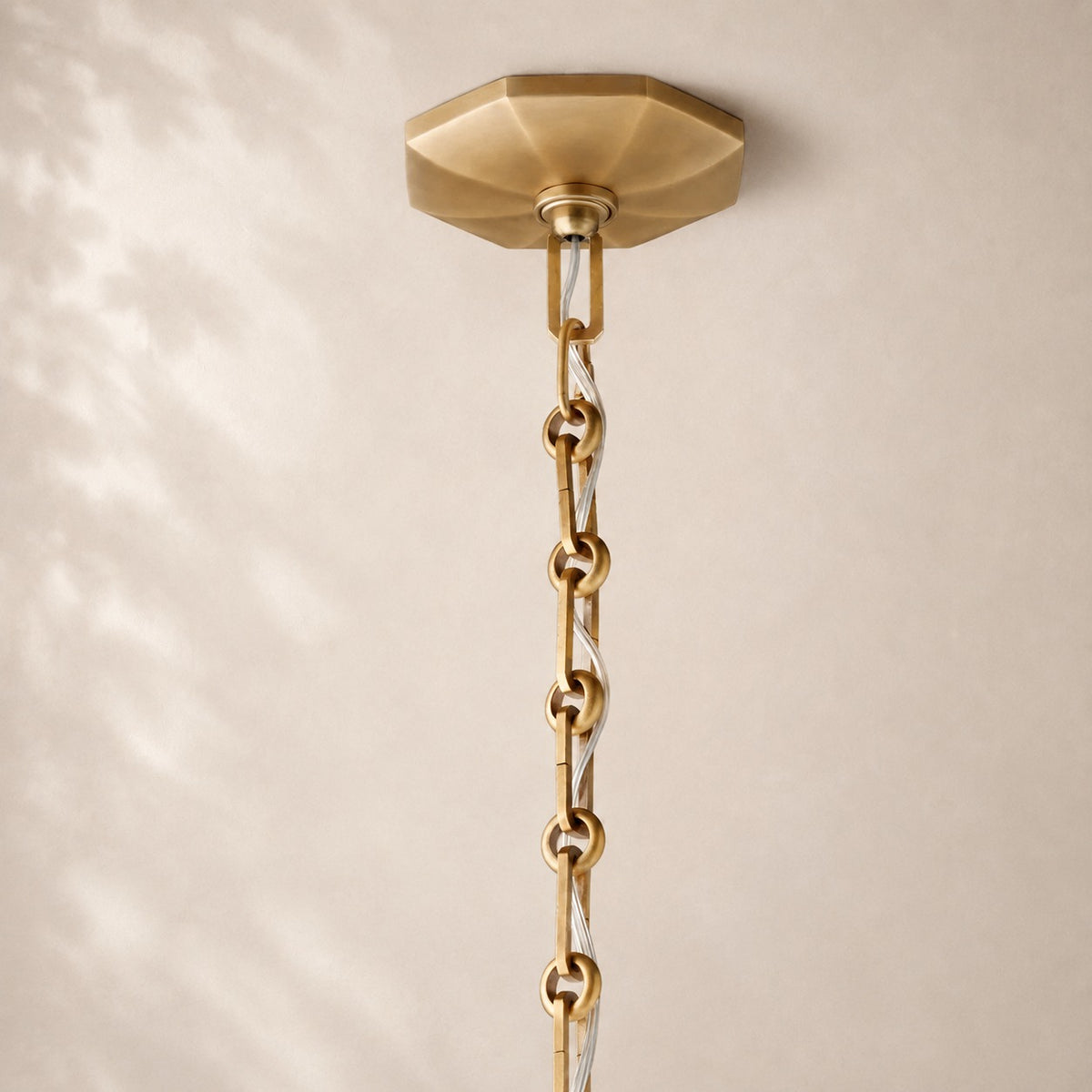 Bonnaire Round Chandelier 36"
