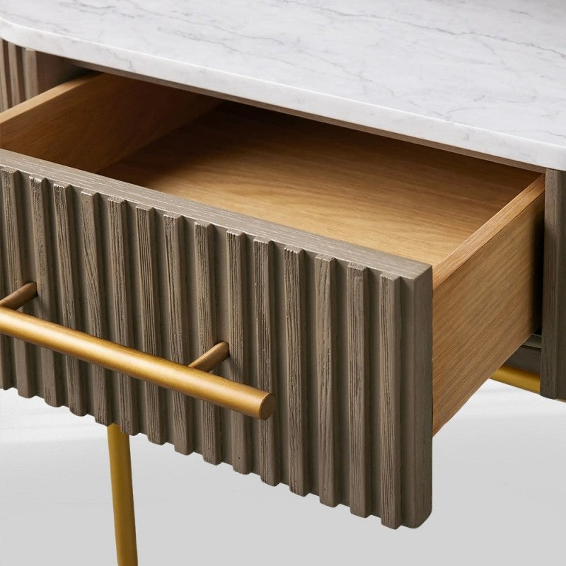 Finelle End Table with Drawer