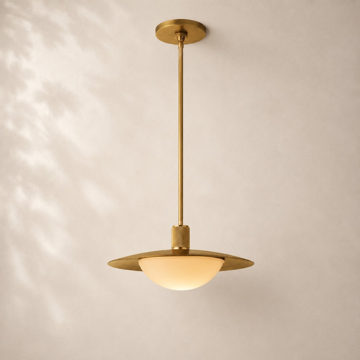 Kenridge Round Pendant 14"