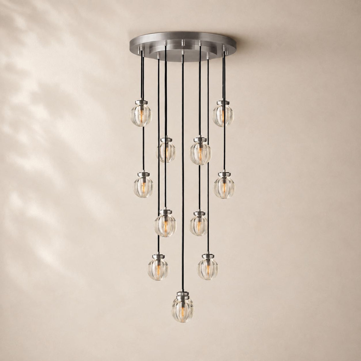 Perlisse Round Chandelier 22"