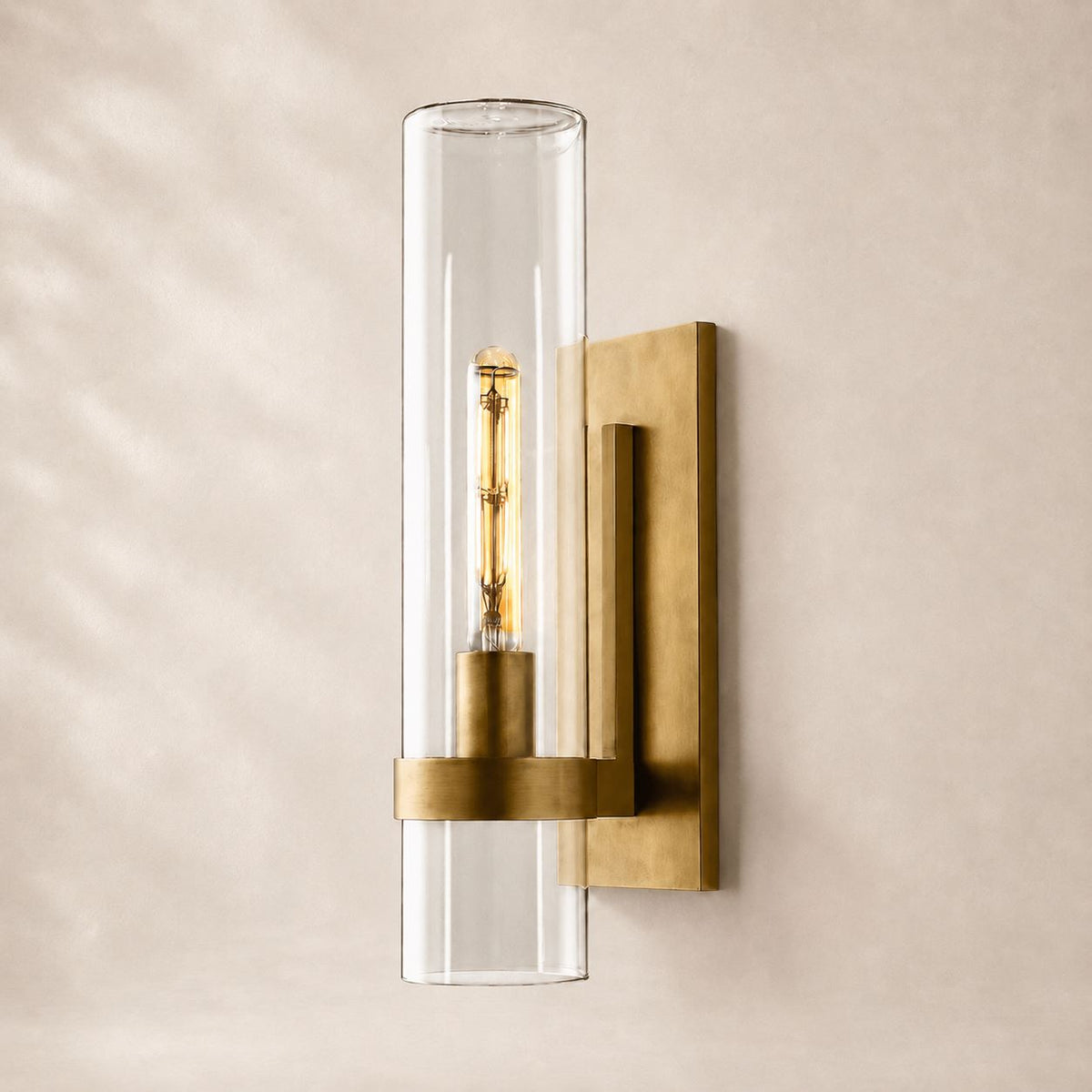 Ravina Grande Outdoor Sconce 18"