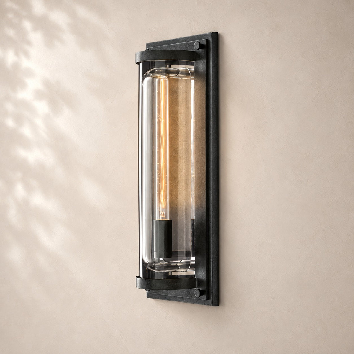 Savio Grand Round Sconce