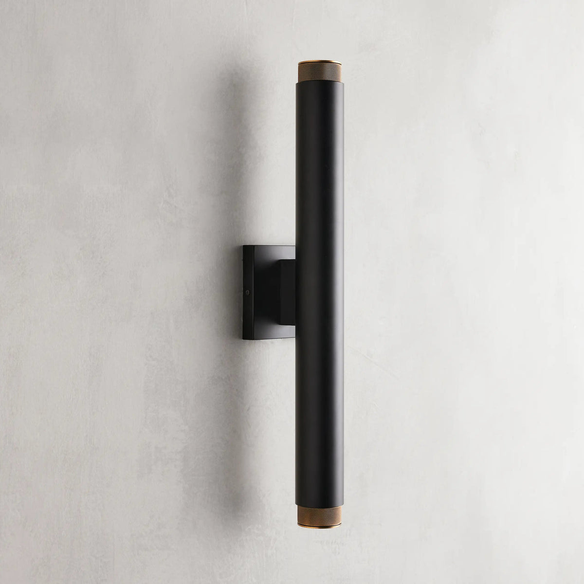 Beamward Spotlight 2-Light Outdoor Wall Sconce