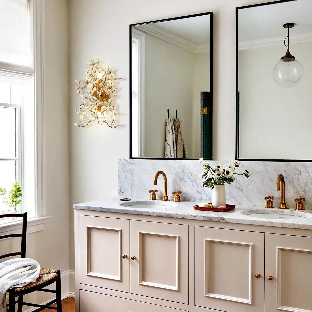 Bloomtress Sconce